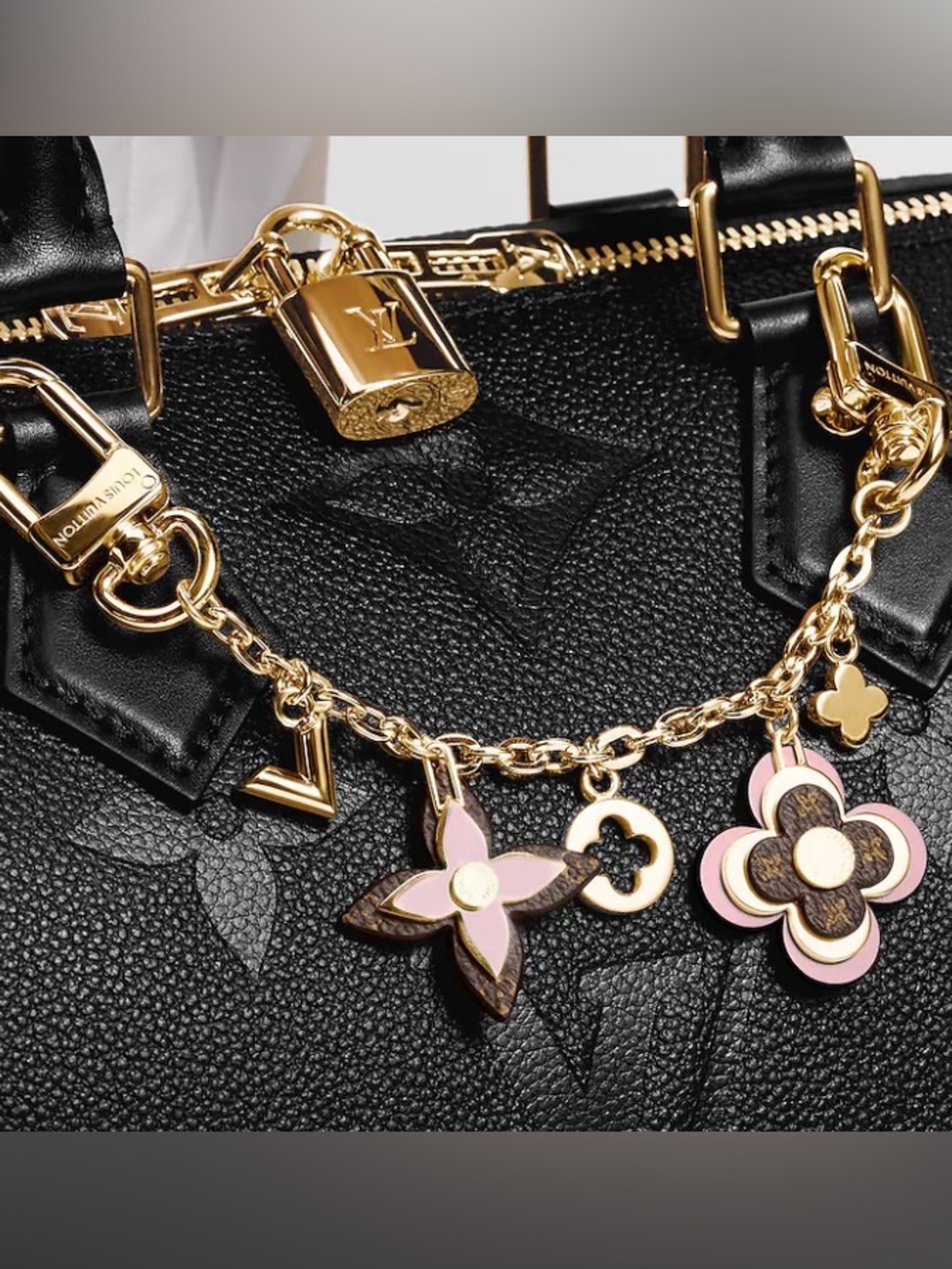 🆕 LV Bag Charm Chain